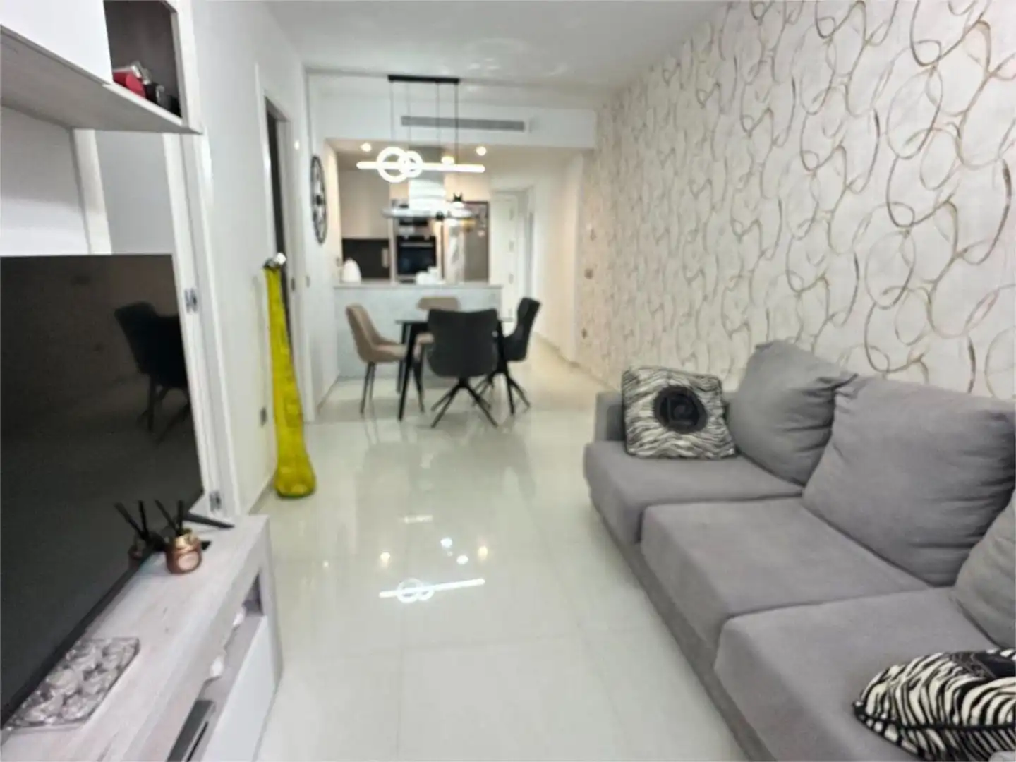 Flat for sale in Calle Maestro Francisco Casanovas, 51, Avenida Habaneras - Curva de Palangre Living room of Flat for sale in Torrevieja with Air Conditioner, Swimming Pool and Balcony