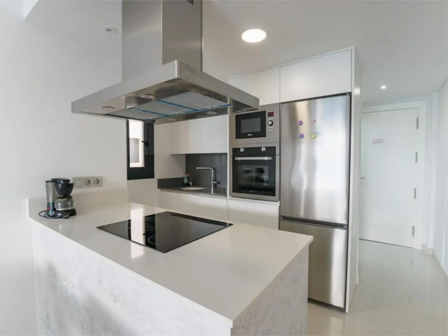 Flat for sale in Calle Maestro Francisco Casanovas, 51, Avenida Habaneras - Curva de Palangre Kitchen of Flat for sale in Torrevieja with Air Conditioner, Swimming Pool and Balcony