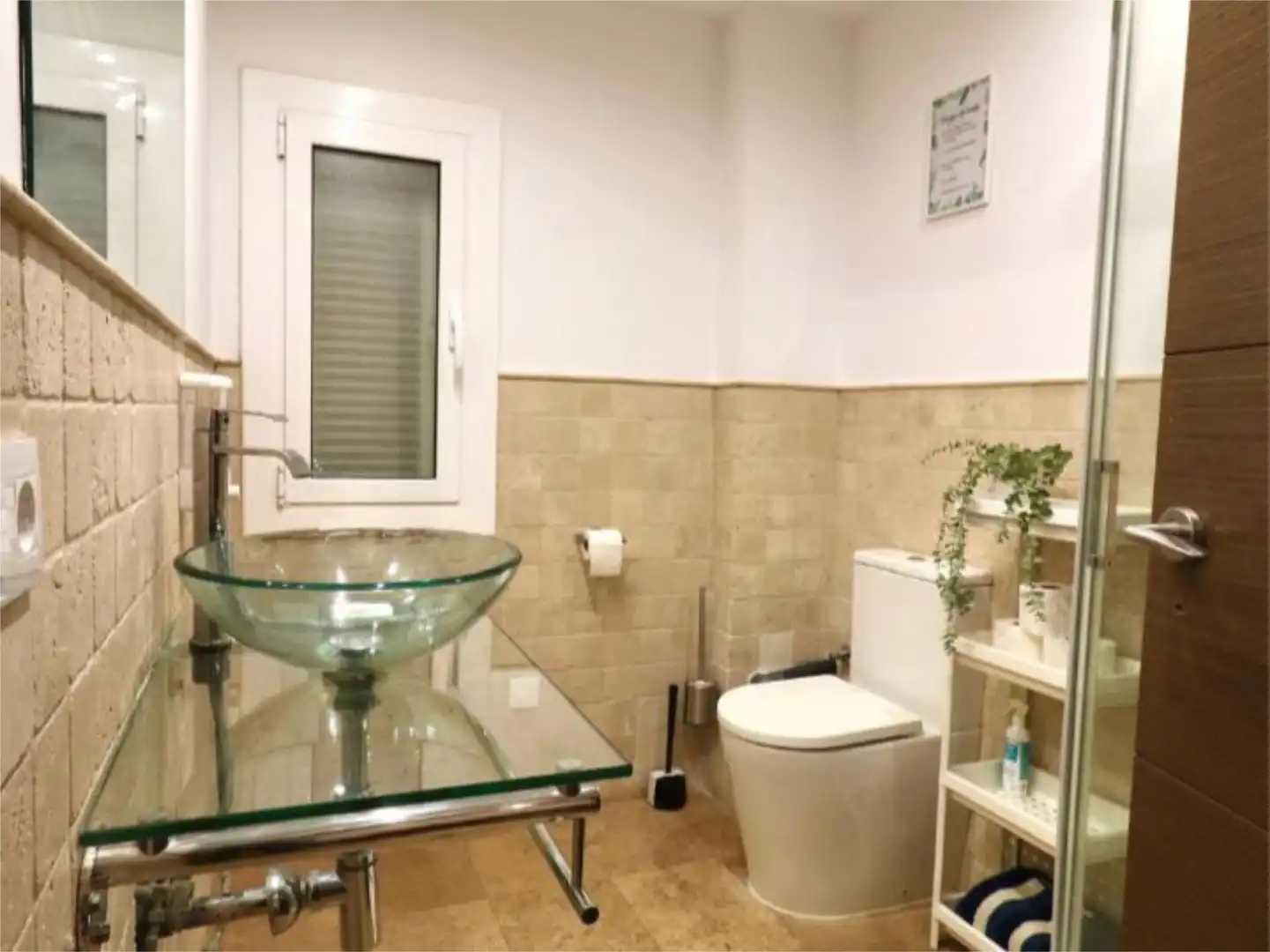 Room in Carrer F, 11, Binissalem Room in Carrer F, 11, Binissalem
