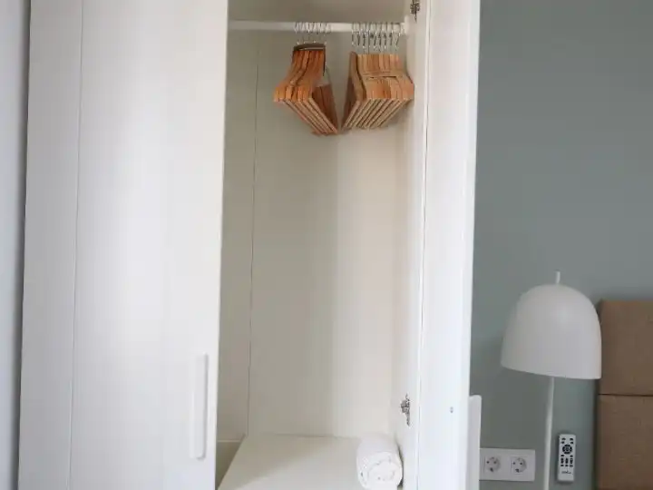 Bedroom of Flat for share in Binissalem  with Air Conditioner, Heating and Parquet flooring
