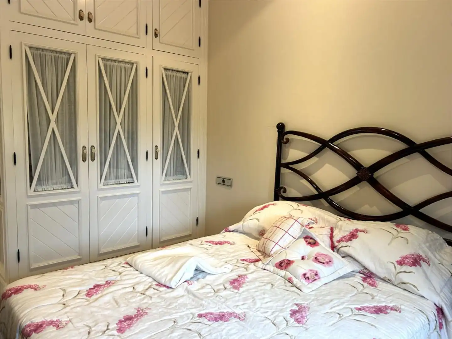 Habitación de Finca rústica en venta en Orihuela con Terraza y Piscina