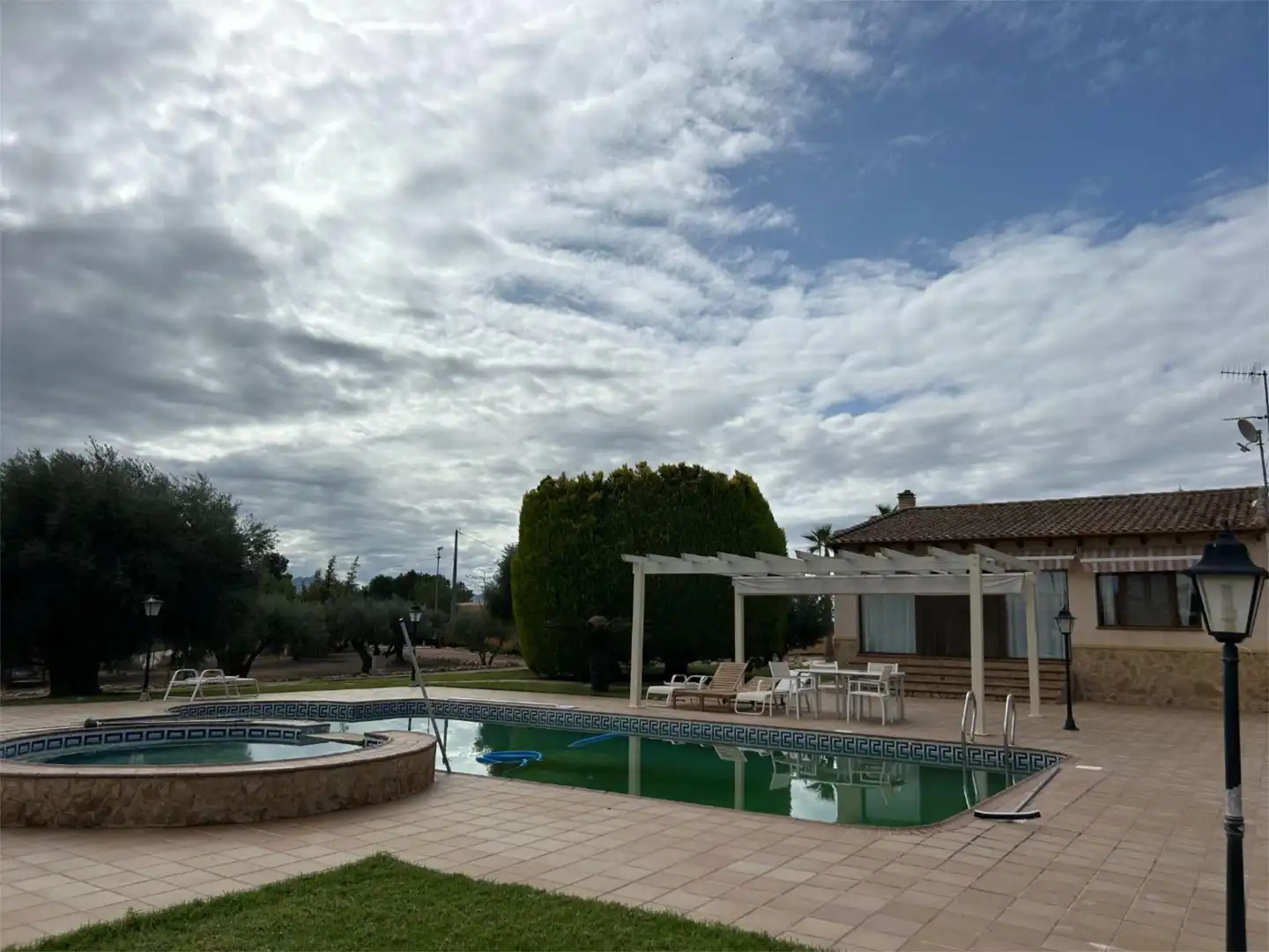 Piscina de Finca rústica en venta en Orihuela con Terraza y Piscina