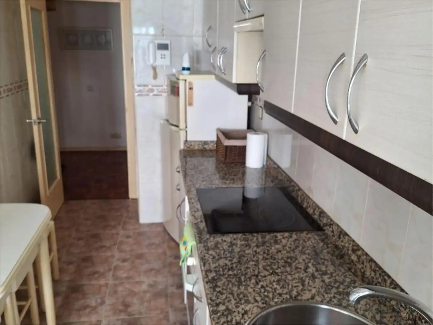 Piso en venta en Avenida de la Costa, 166, La Arena Cocina de Piso en venta en Gijón con Calefacción y Parking comunitario