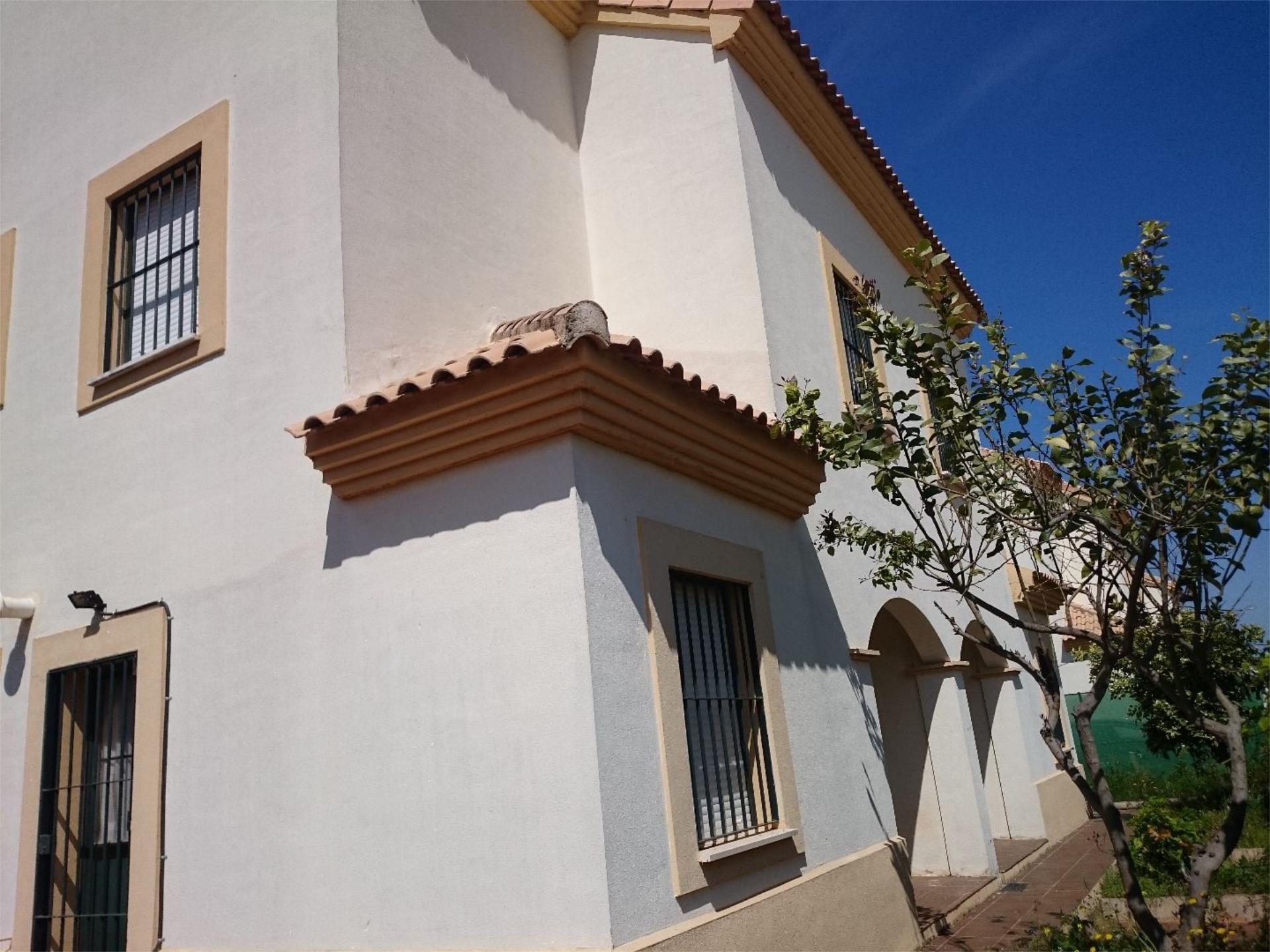 Außenansicht von Wohnung zum Verkauf in Alcalá de Guadaira mit Privatgarten