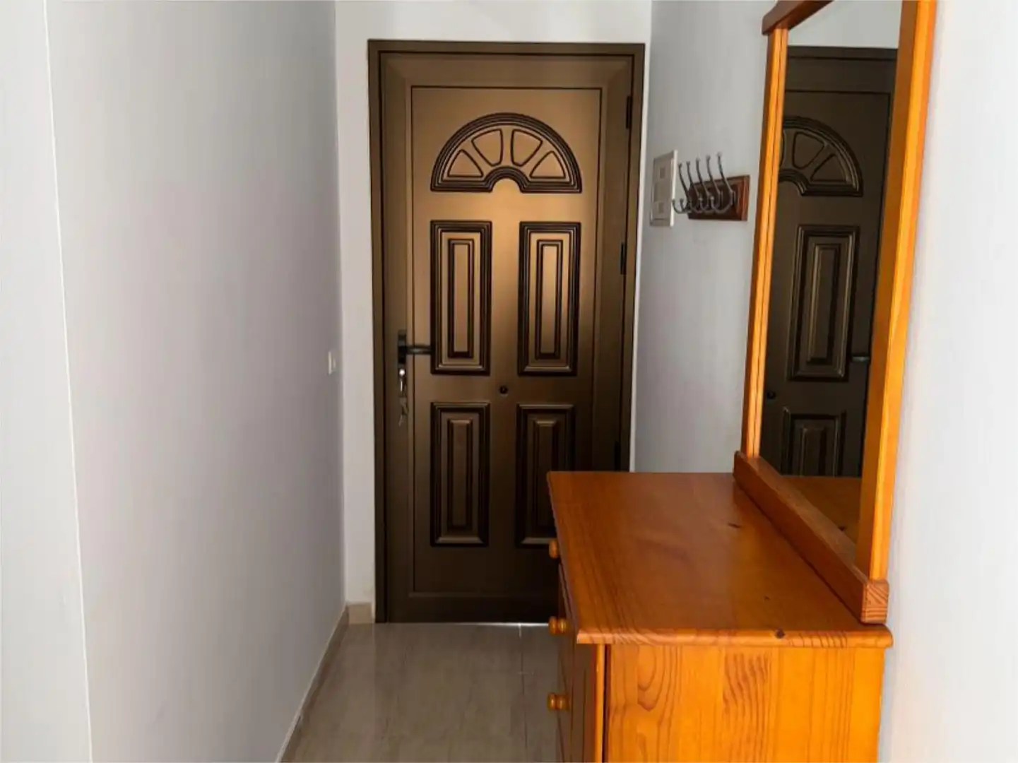 Flat for rent in Calle los Prismas, 61, Arico Flat for rent in Arico with Swimming Pool, Furnished and Community parking