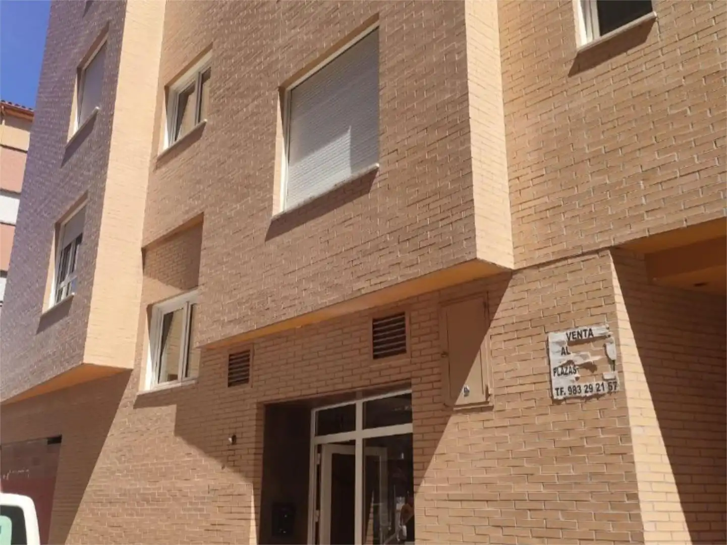 Pis en venda a Calle Sevilla, 51, Delicias Vista exterior de Pis en venda en Valladolid amb Aire condicionat, Calefacció i Parquet