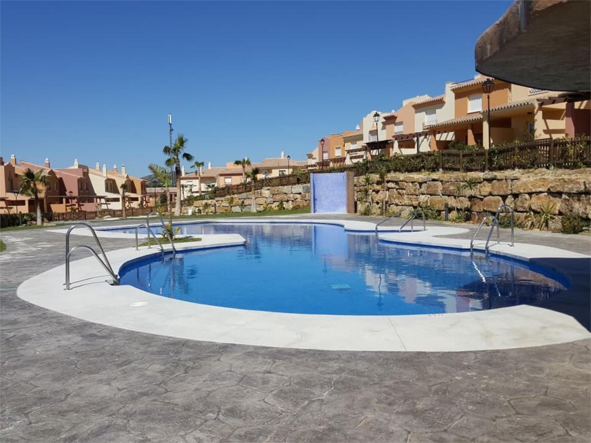Casa adosada de alquiler en Carretera de Atlanterra, 2, Atlanterra Piscina de Casa adosada de alquiler en Zahara de los Atunes con Calefacción, Terraza y Piscina