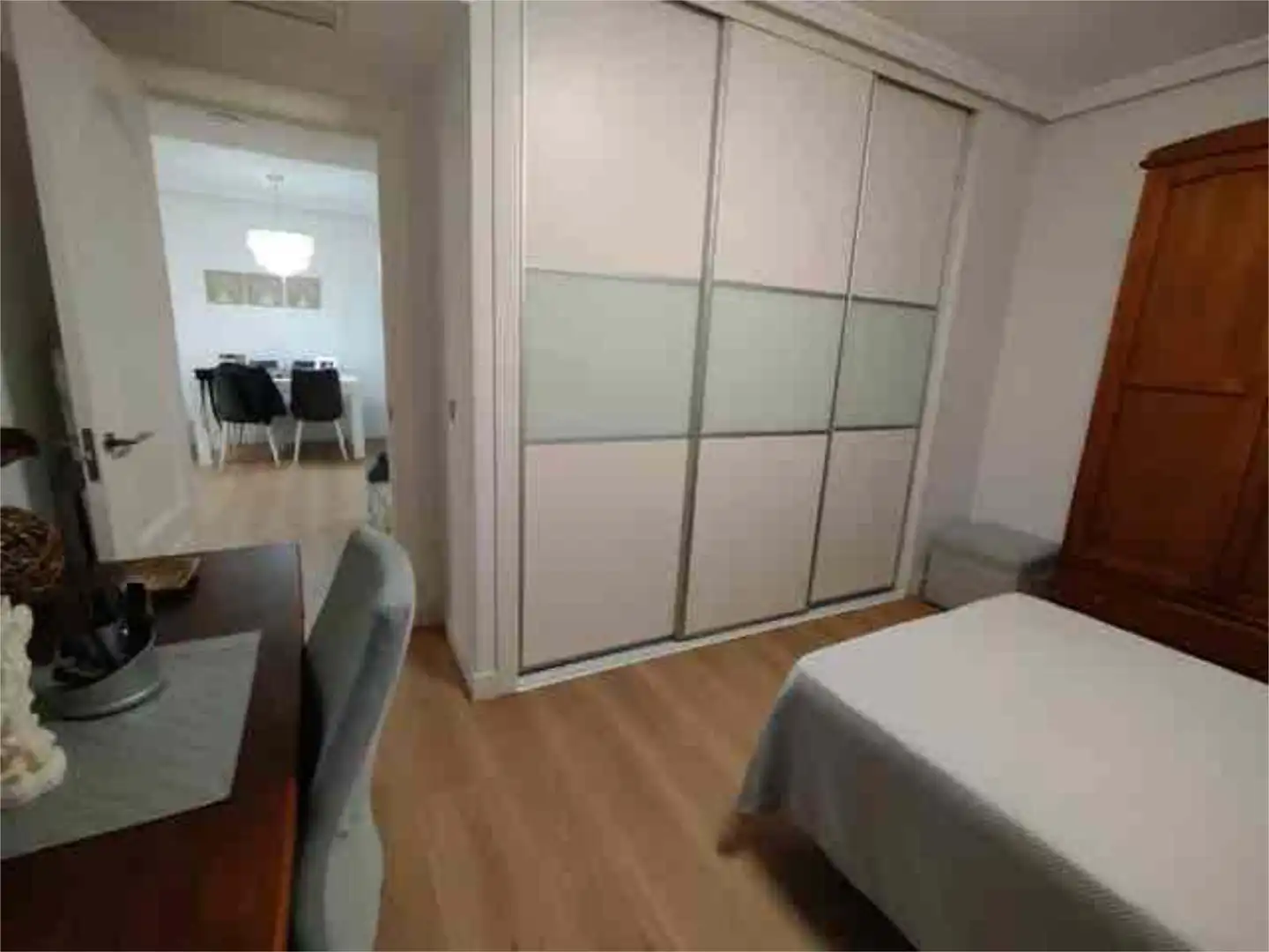 Piso en venta en San Lorenzo Habitación de Piso en venta en Melilla