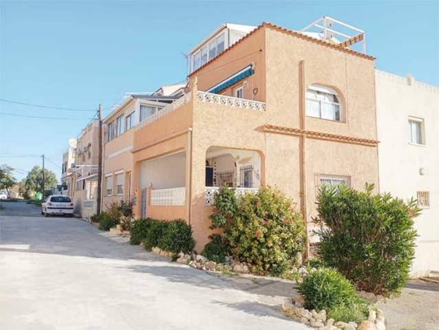 Casa adosada en Alquiler en San Fulgencio