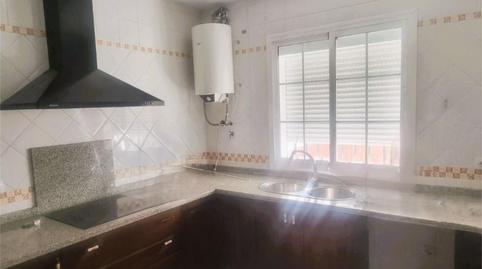 Foto 5 de Casa adosada en venta en Calle Doña Ramona Dominguez Fito, 3, Villaverde del Río, Sevilla