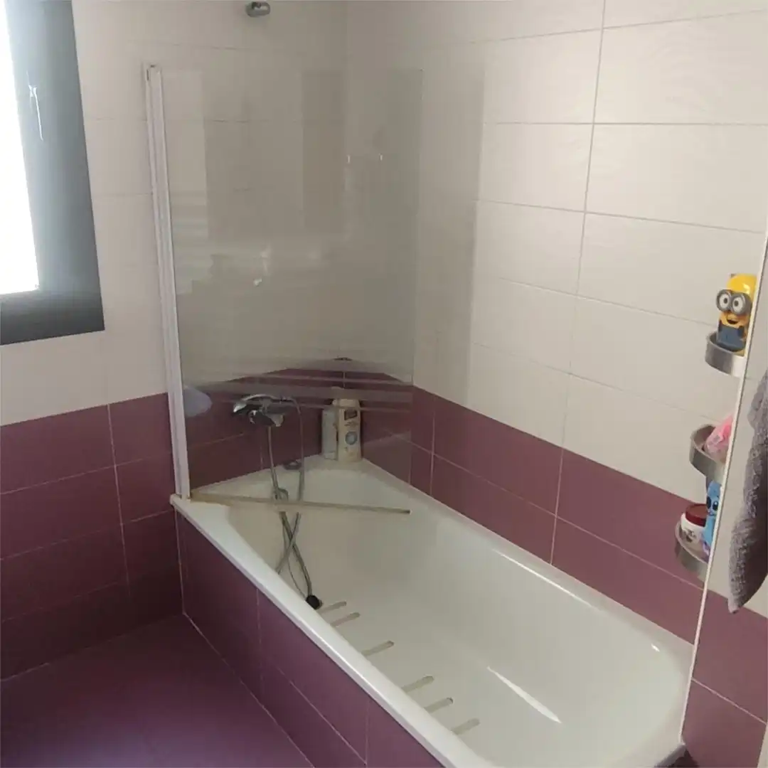 Baño de Piso en venta en Salamanca con Calefacción, Trastero y Amueblado