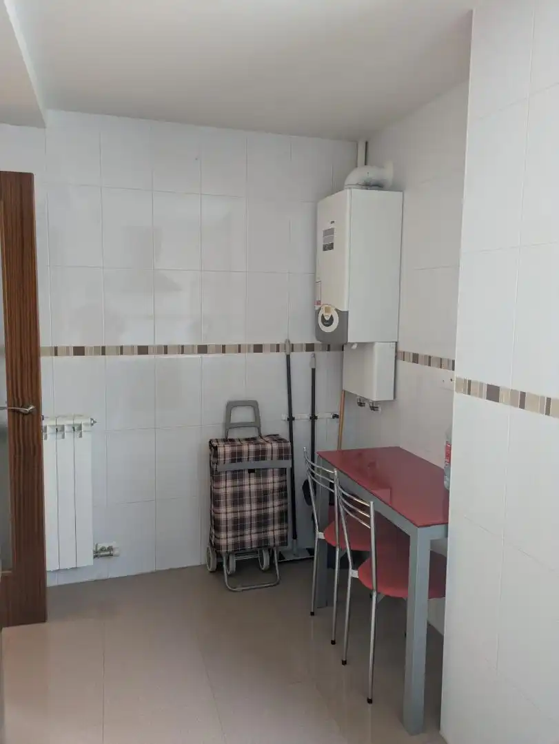 Cocina de Piso en venta en Salamanca con Calefacción, Trastero y Amueblado