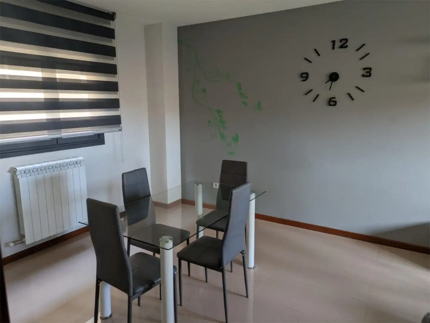 Comedor de Piso en venta en Salamanca con Calefacción, Trastero y Amueblado