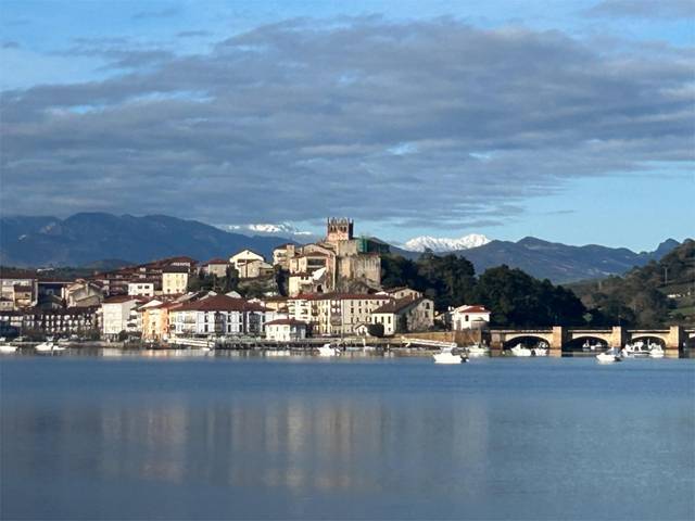 Piso en Alquiler en Calle San Antonio, 6 en San Vicente de la Barquera