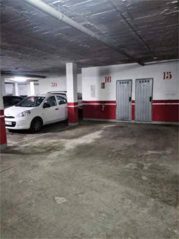 Garaje en Alquiler en La Viña