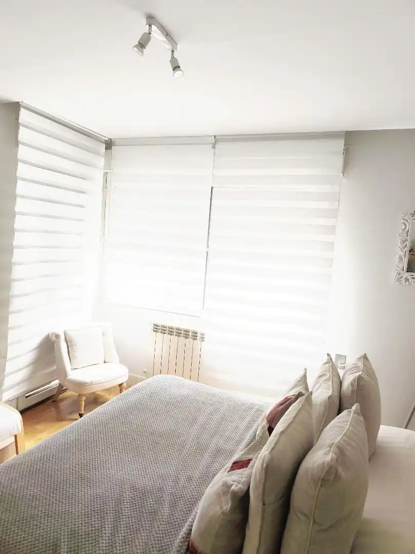 Flat for sale in Calle de la Costa Brava, 45, Mirasierra Bedroom of Flat for sale in Madrid with Air Conditioner, Private garden and Terrace