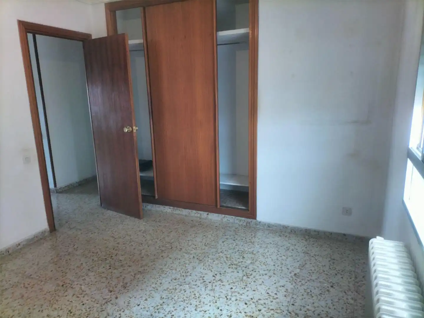 Piso en venta en Paseo del Hospital Militar, 22, Campo Grande Habitación de Piso en venta en Valladolid con Calefacción, Jardín privado y Terraza