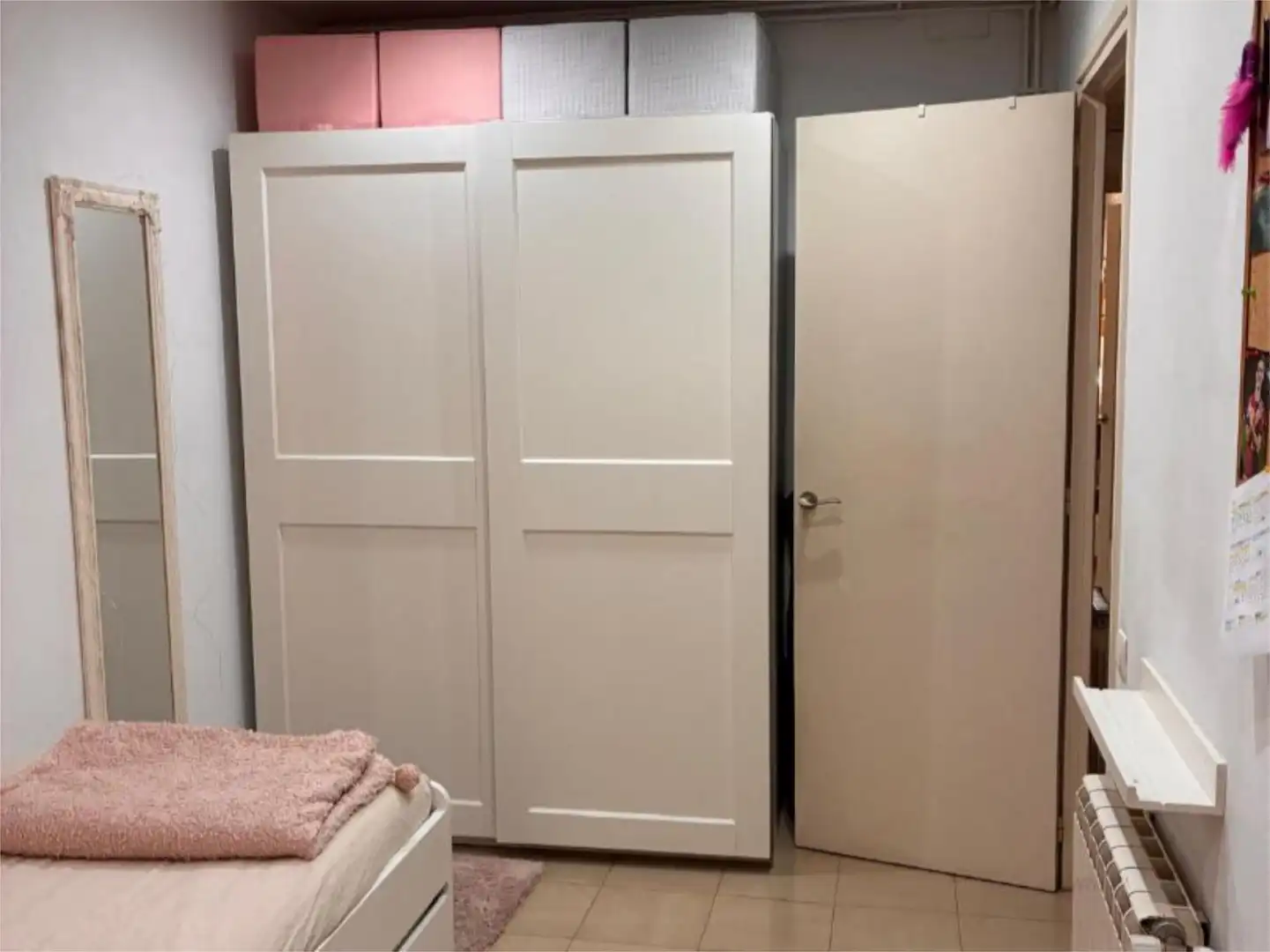Flat for sale in Carrer de Santa Maria, 27, Barri Antic Bedroom of Flat for sale in Manresa with Air Conditioner, Terrace and Balcony