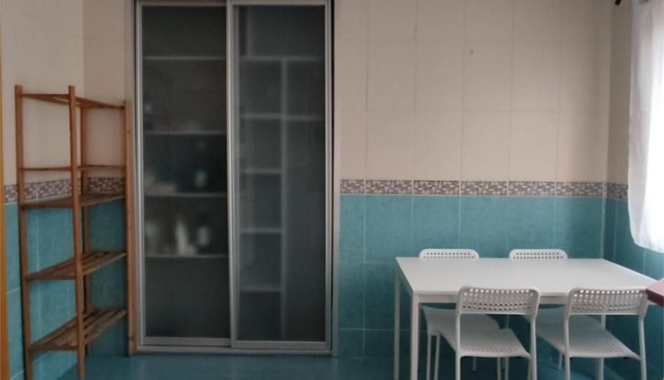 Piso de alquiler en Avenida Antonio Cuéllar Gragera, 9, Pardaleras, Badajoz Capital - imagen 1 Foto 1 de Piso de alquiler en Avenida Antonio Cuéllar Gragera, 9, Pardaleras, Badajoz Capital