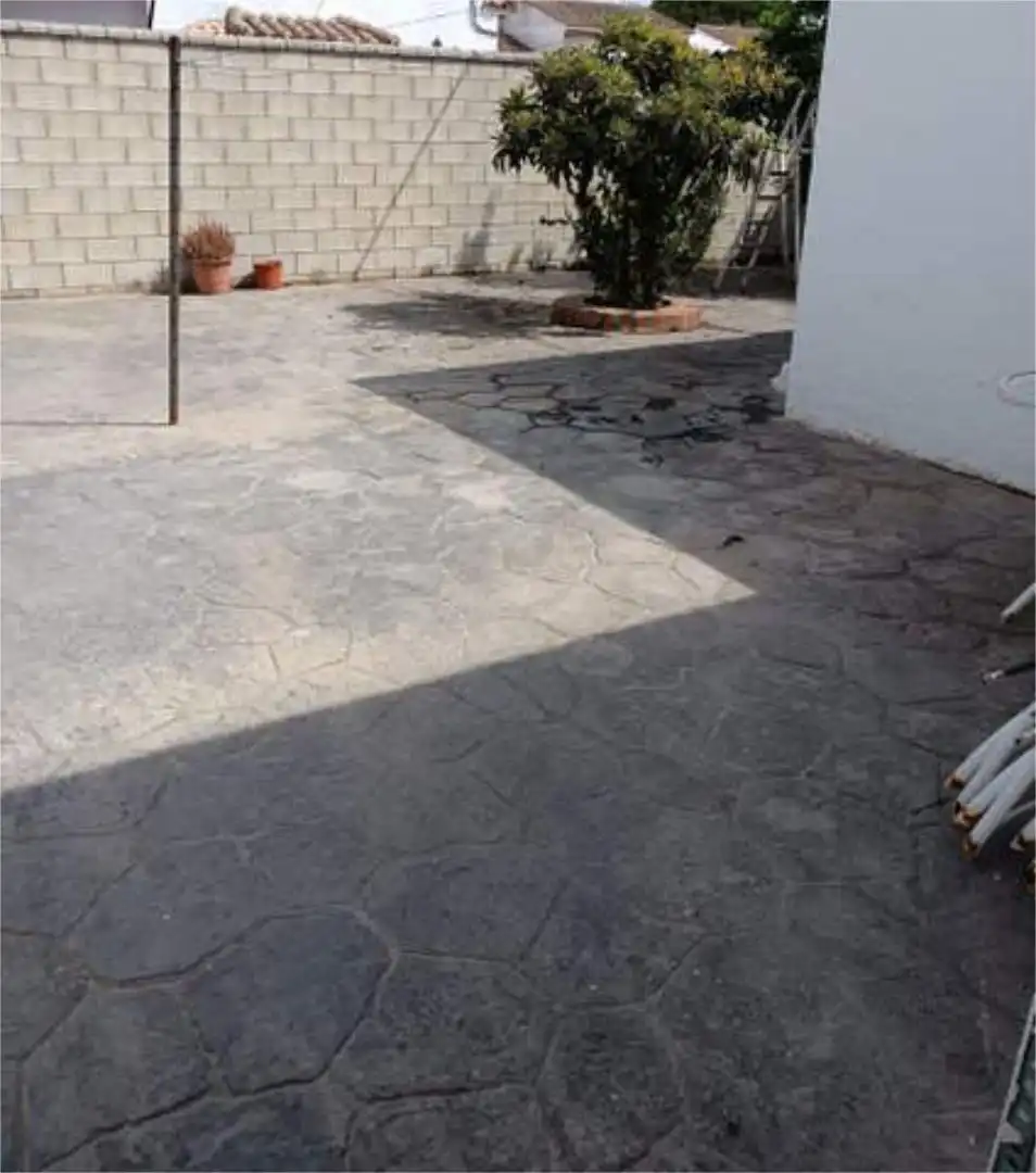 Casa o xalet en venda a Caballero Bonald - San José Obrero - Guadalcacín Terrassa de Casa o xalet en venda en Jerez de la Frontera