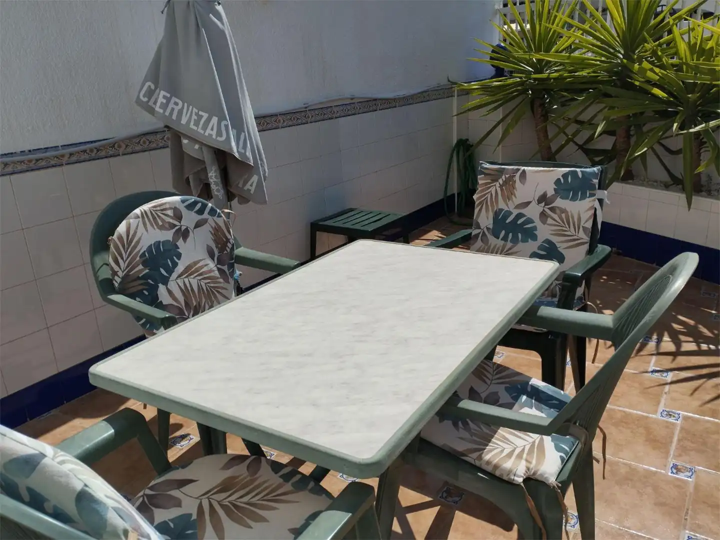 Wohnungen zur Miete in Carrer Polop de la Marina, 12, Pueblo - Urbanizaciones Terrasse von Wohnungen zur Miete in L'Alfàs del Pi mit Klimaanlage, Heizung und Schwimmbad