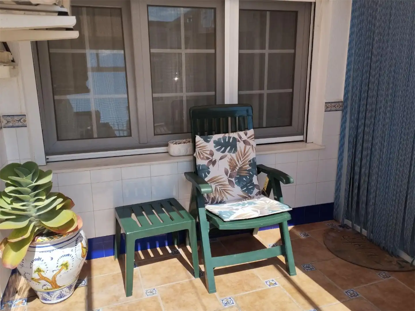 Wohnungen zur Miete in Carrer Polop de la Marina, 12, Pueblo - Urbanizaciones Terrasse von Wohnungen zur Miete in L'Alfàs del Pi mit Klimaanlage, Heizung und Schwimmbad
