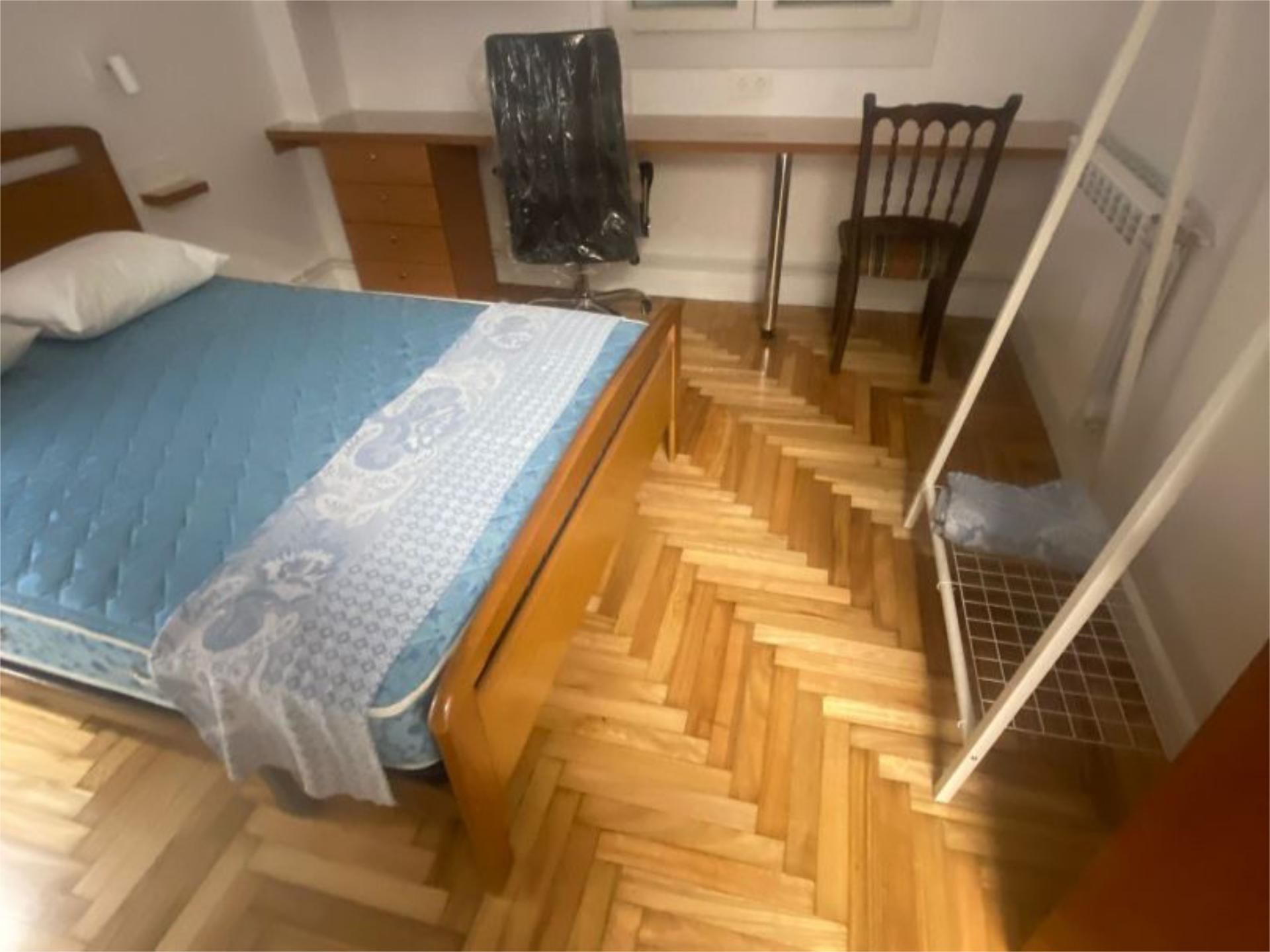 Flat for share in Rúa da Coruña, 52, Plaza Industria