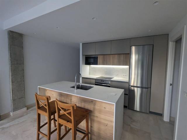 Piso en Alquiler en Calle Conde de Toreno, 3 en Martiricos - La Roca - La Rosaleda