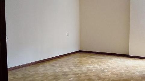 Foto 4 de Piso de alquiler en Pintor Aurelio Verá-fajardo Kalea, 10, San Martín, Vitoria - Gasteiz