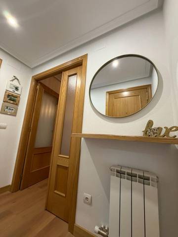 Piso en Alquiler en Calle Alcalde Bravo García, 8 en Tejares - Chamberí - Alcades