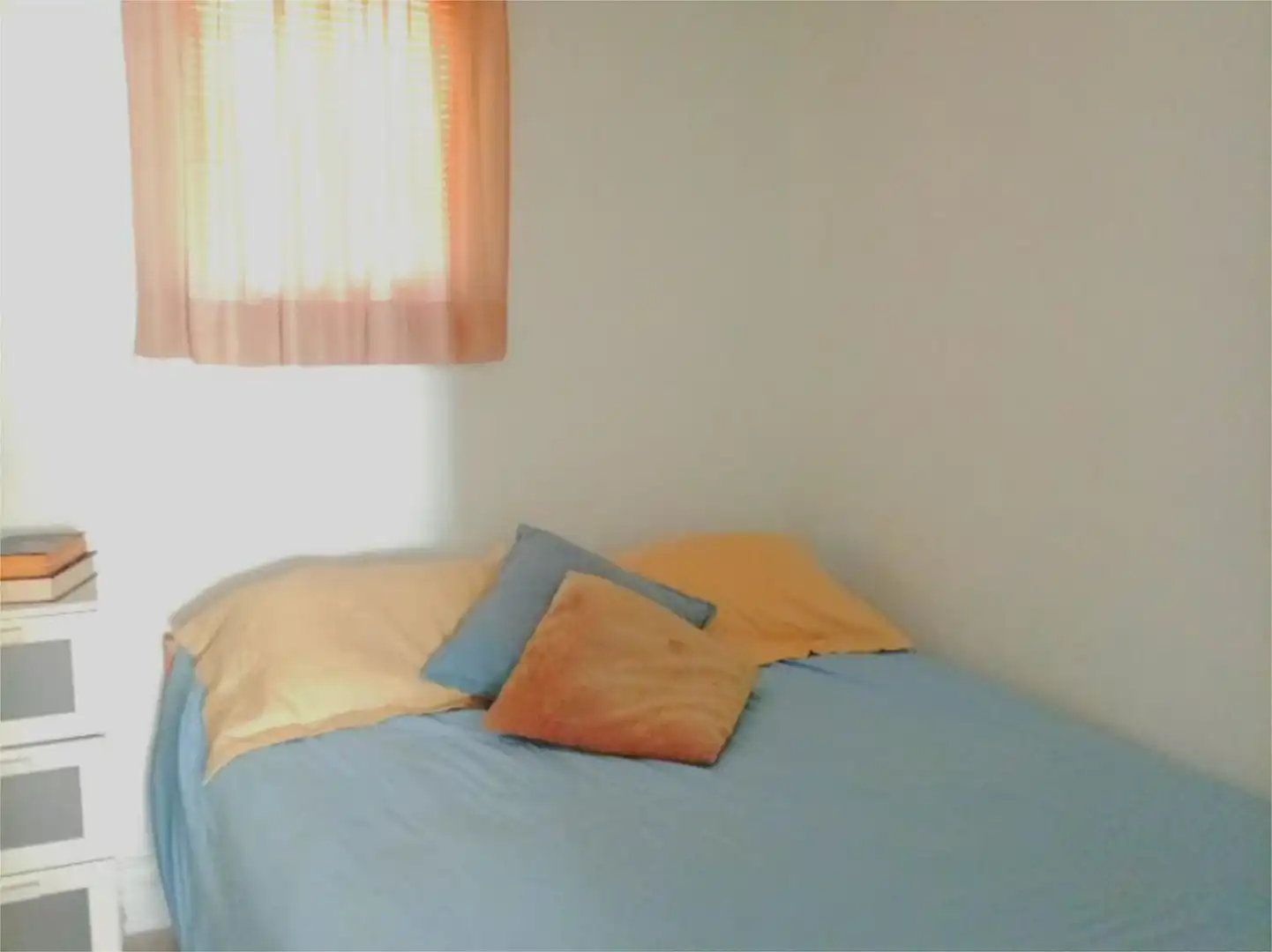 Piso en venta en Calle Río Bullones, 791, El Casar Habitación de Piso en venta en El Casar con Calefacción, Jardín privado y Amueblado