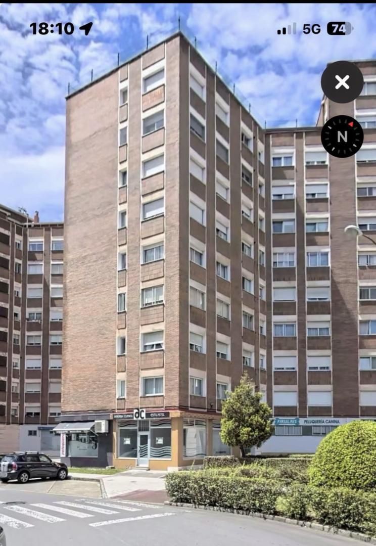 Exterior view of Flat for sale in Avilés  with Heating, Private garden and Parquet flooring
