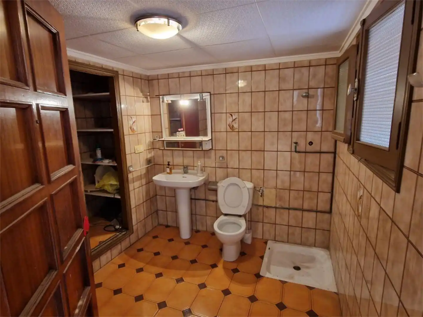 Piso en venta en Carrer Sant Josep, 5, Novelda Baño de Piso en venta en Novelda con Trastero y Balcón