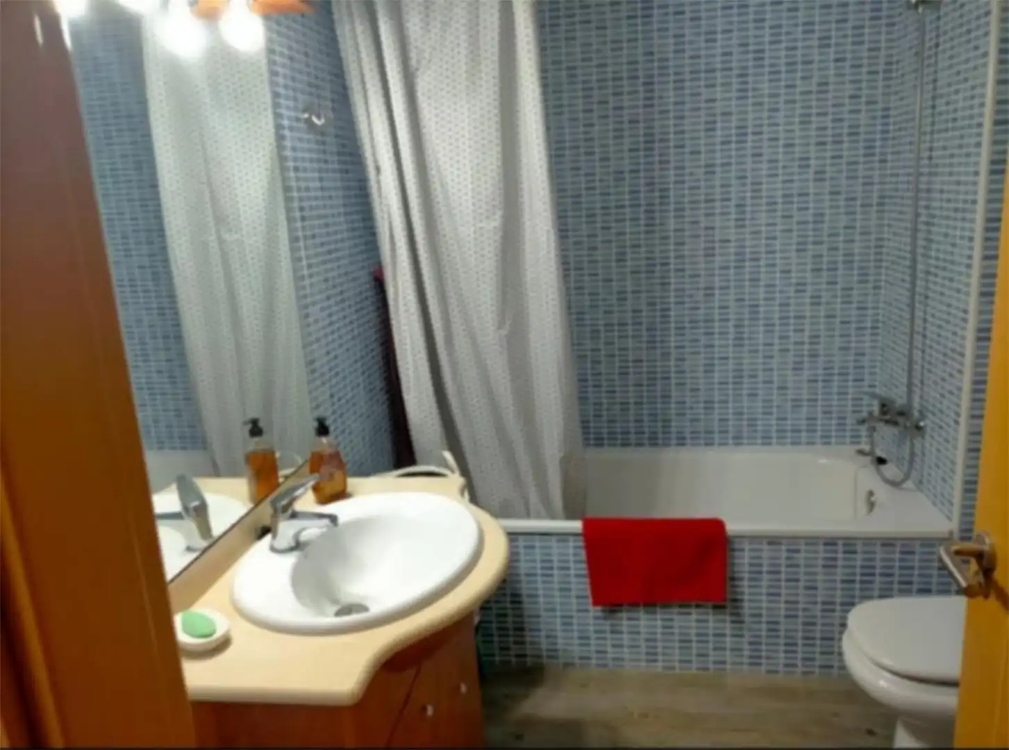 Apartamento en venta en Carrer de Sant Josep, 139, Nord Baño de Apartamento en venta en La Ràpita con Aire acondicionado