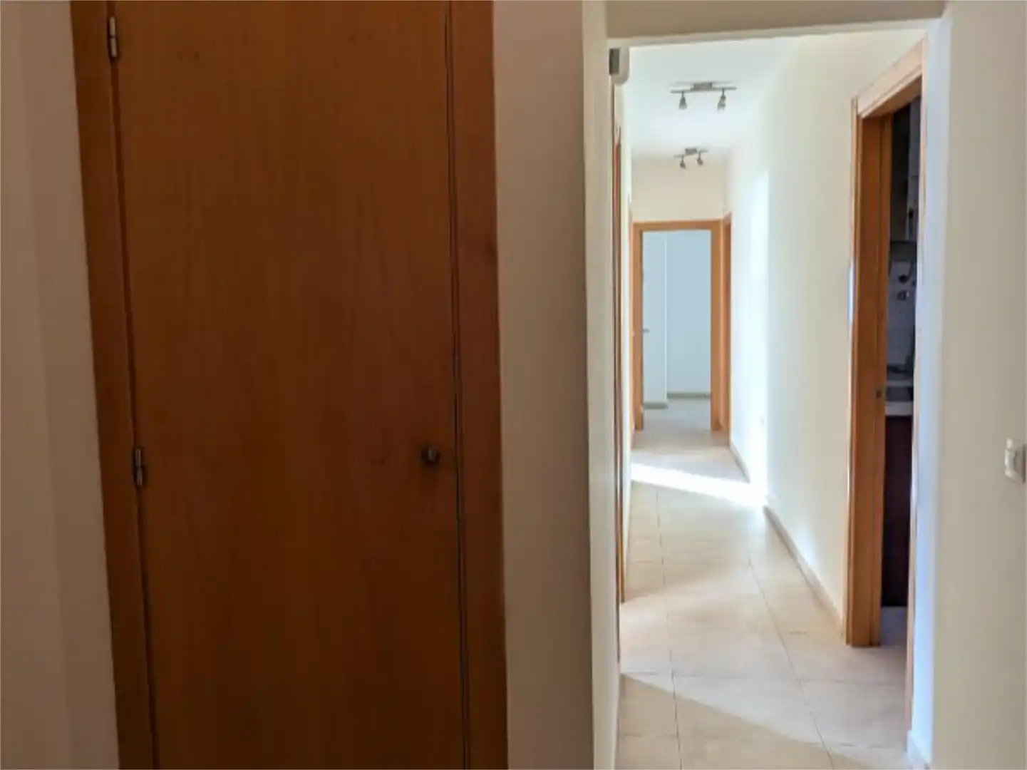 Piso en venta en Costacabana - Loma Cabrera Piso en venta en Almería con Trastero, Parking comunitario y Balcón