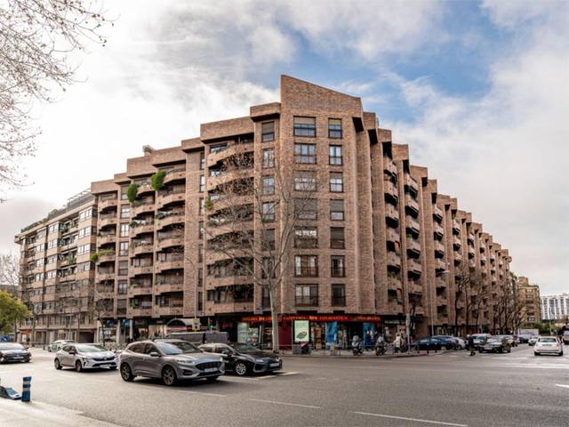 Piso en Venta en Avenida de la Ciudad de Barcelona, 144 en Pacífico