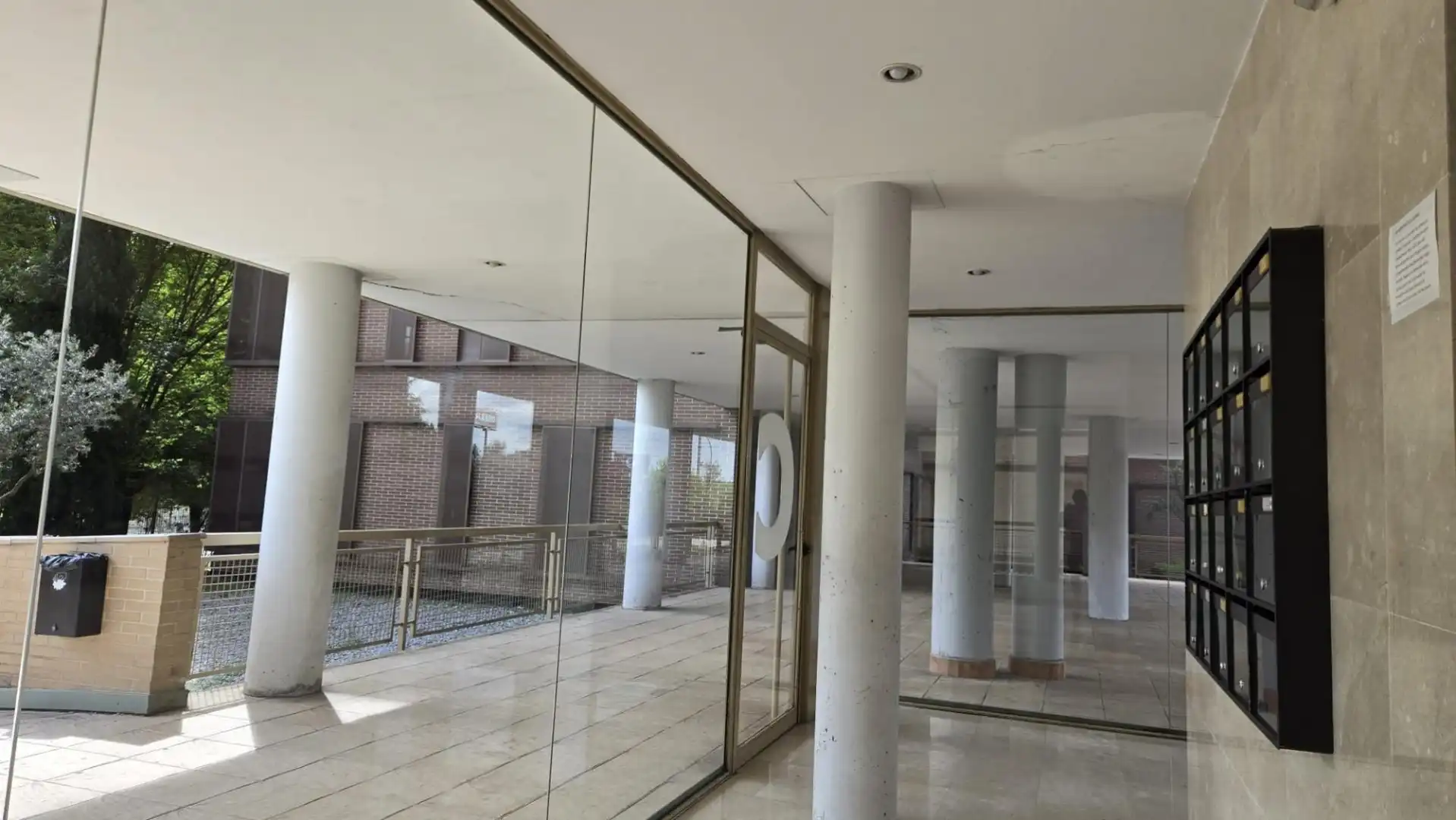 Piso en venta en Calle de Atapuerca, 5, PAU de Carabanchel Piso en venta en Madrid con Aire acondicionado, Calefacción y Jardín privado