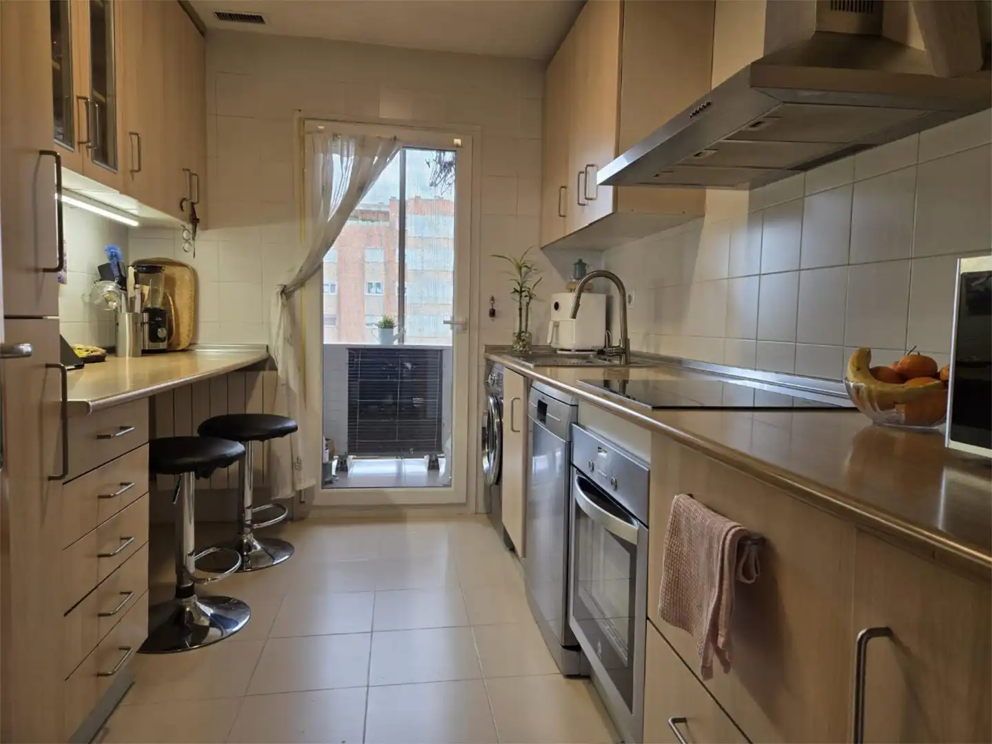 Piso en venta en Calle de Atapuerca, 5, PAU de Carabanchel Cocina de Piso en venta en Madrid con Aire acondicionado, Calefacción y Jardín privado