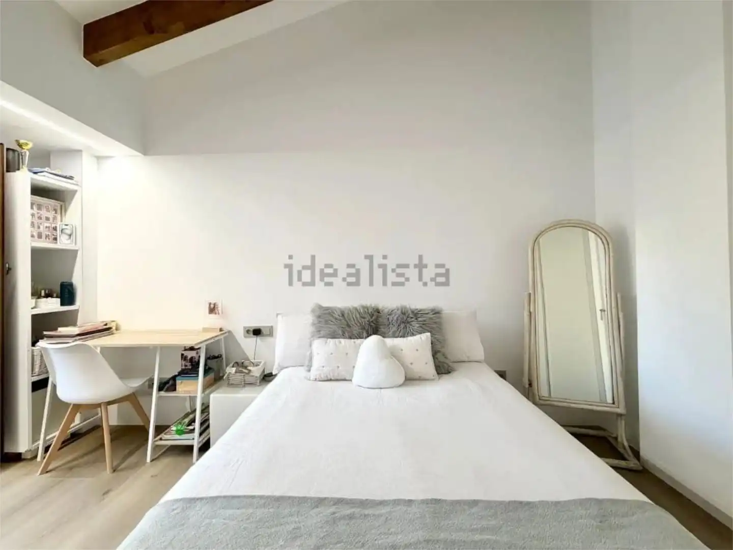 Piso en venta en Carrer Manises, 3, Aldaia Habitación de Piso en venta en Aldaia con Aire acondicionado, Terraza y Piscina