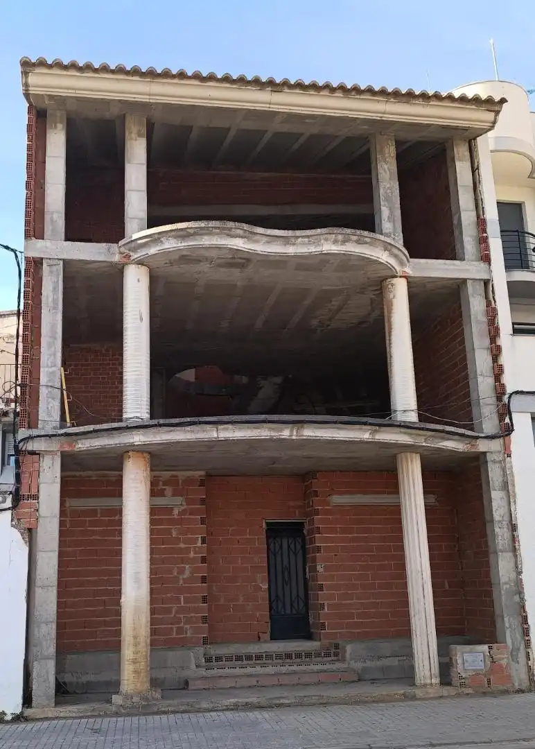 Exterior view of Houses for sale in Artana