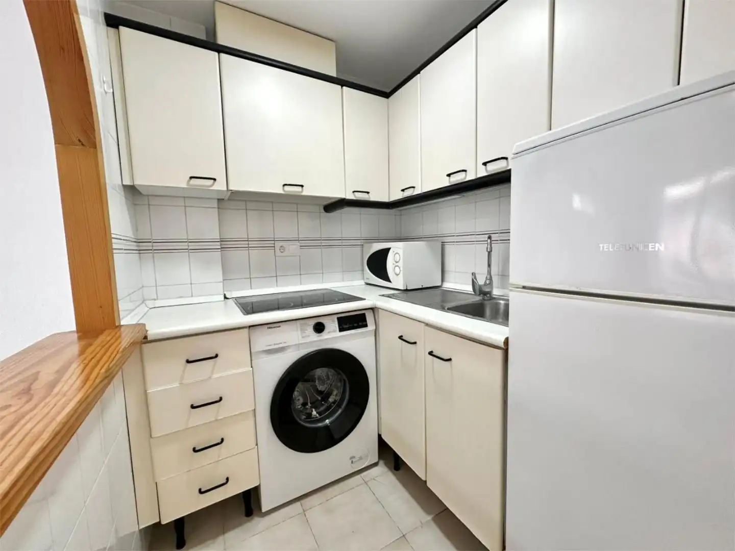 Flat for rent in Urbanisason Mil P Vistamar, 9, Campoamor Kitchen of Flat for rent in Orihuela with Terrace, Swimming Pool and Furnished