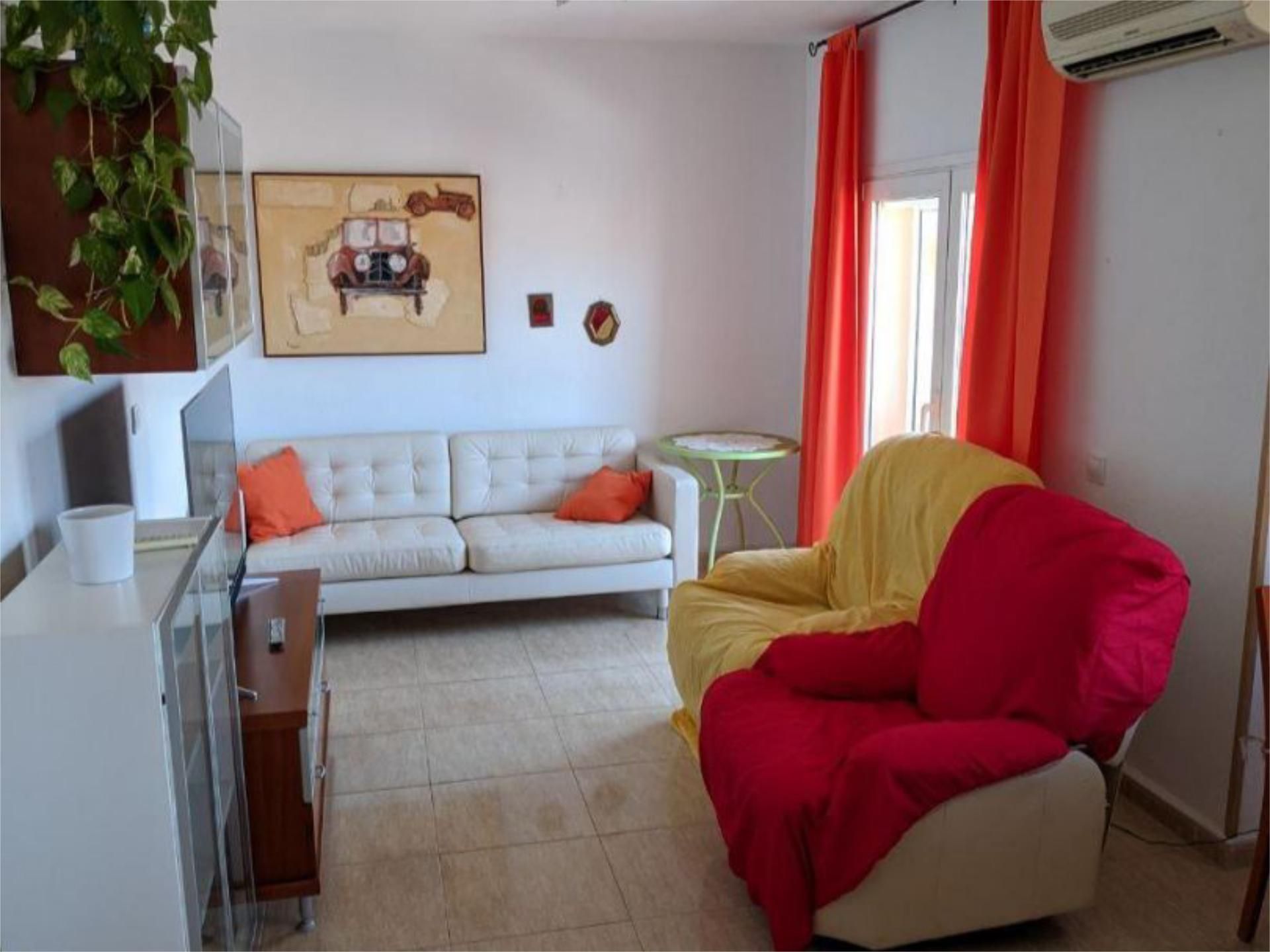 Sala d'estar de Casa o xalet de lloguer en Paracuellos de la Ribera amb Calefacció i Moblat