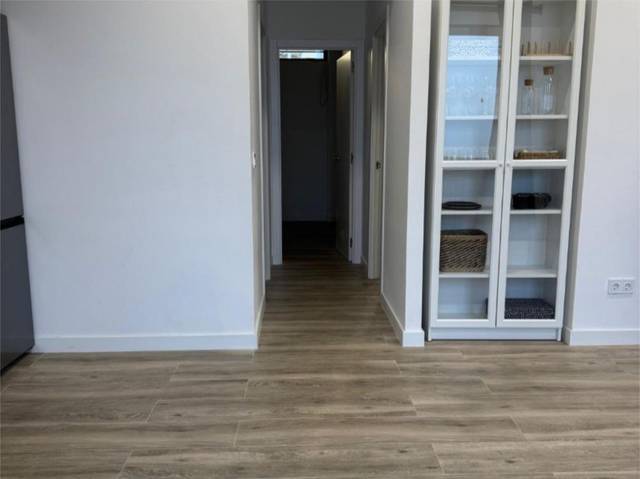 Piso en Venta en Calle de Eugenia de Montijo, 80 en Vista Alegre