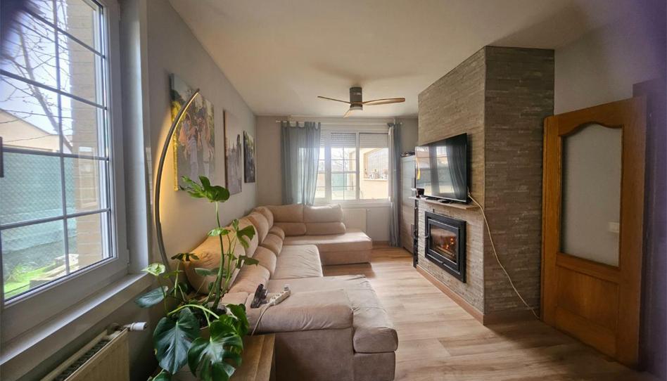 Flat for sale in Urbanización Kanpondoa, 77, Aoiz / Agoitz, Navarra - image 1 Photo 1 of Flat for sale in Urbanización Kanpondoa, 77, Aoiz / Agoitz, Navarra