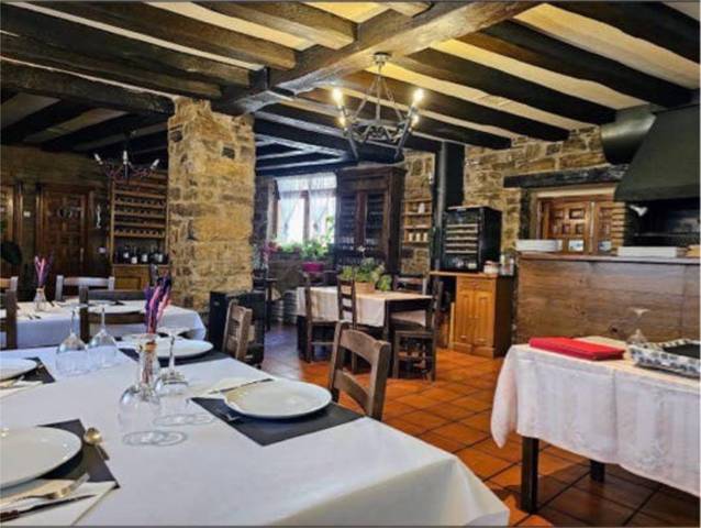 Local comercial en Alquiler en Urroz-Villa