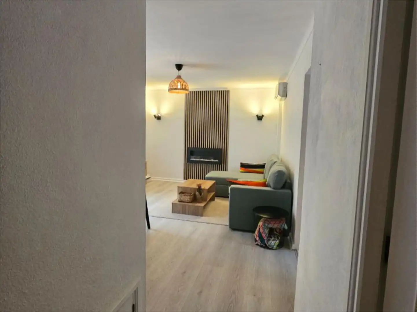 Detached homes for rent in Cala Sant Vicenç