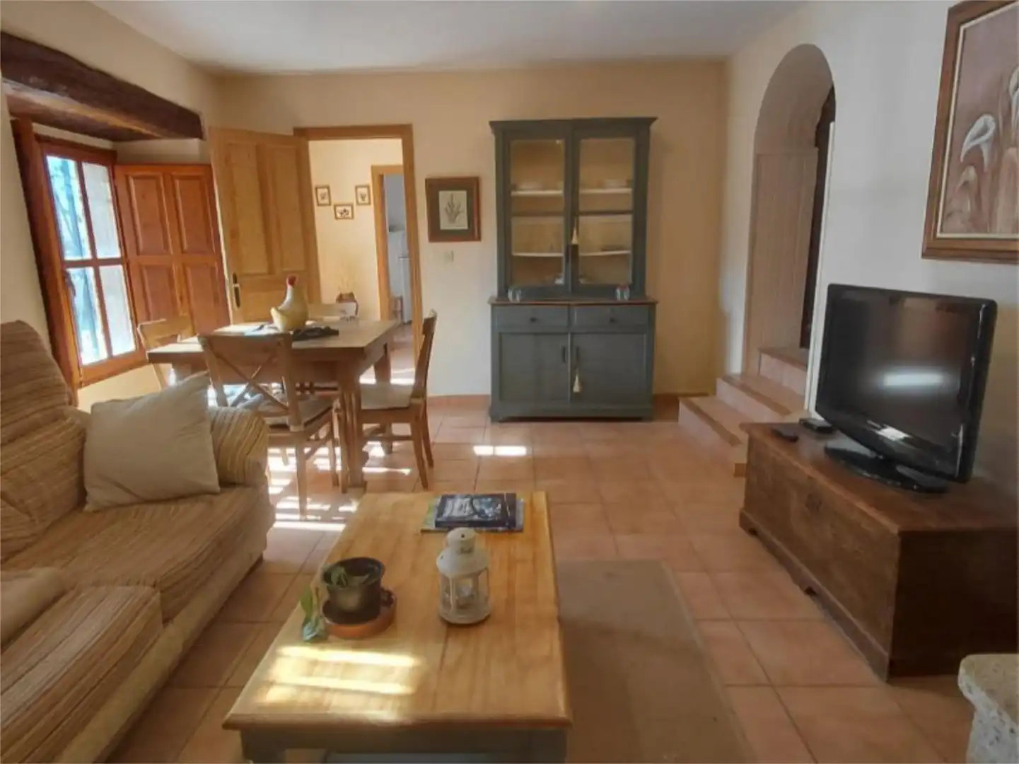 Sala de estar de Casa adosada en venta en Valderredible con Jardín privado, Parquet y Terraza