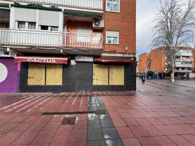 Local comercial en Alquiler en Fuentebella -San Felix - El Leguario