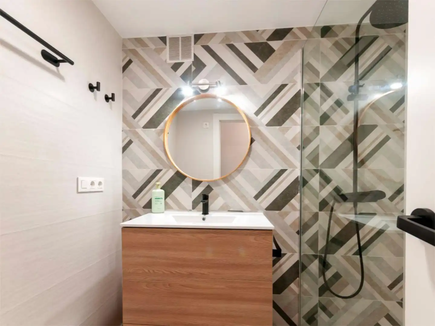 Piso en venta en Carrer Metge en Cosme Bayona, 5, Casco Antiguo - Puerto Baño de Piso en venta en Benidorm con Aire acondicionado, Terraza y Balcón
