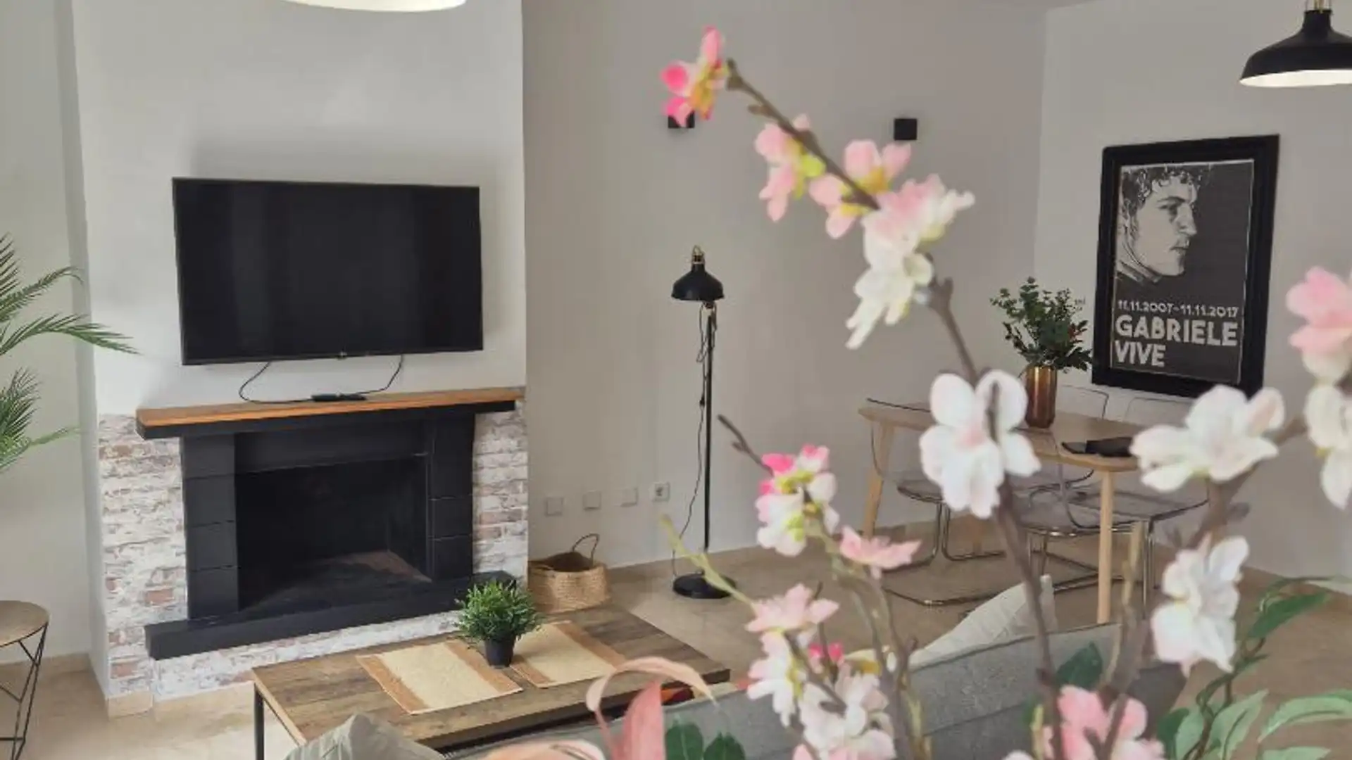 Living room of Flat for sale in Marbella  with Air Conditioner